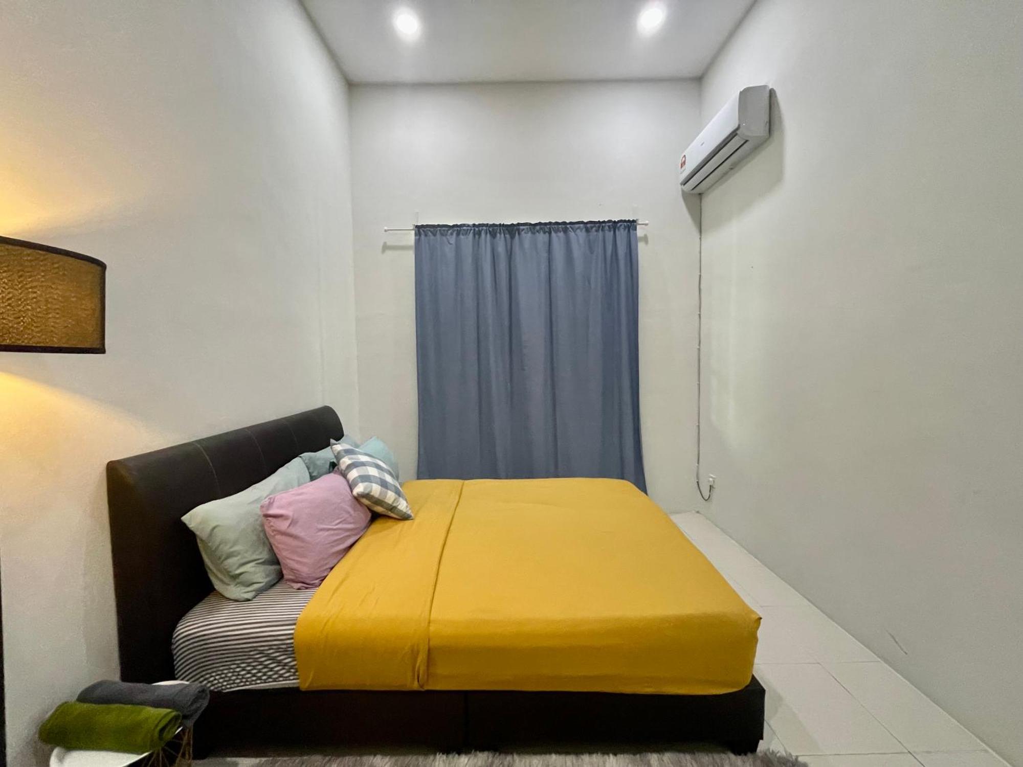 Comfort 36 Entire House At Alma Bukit Mertajam Esterno foto
