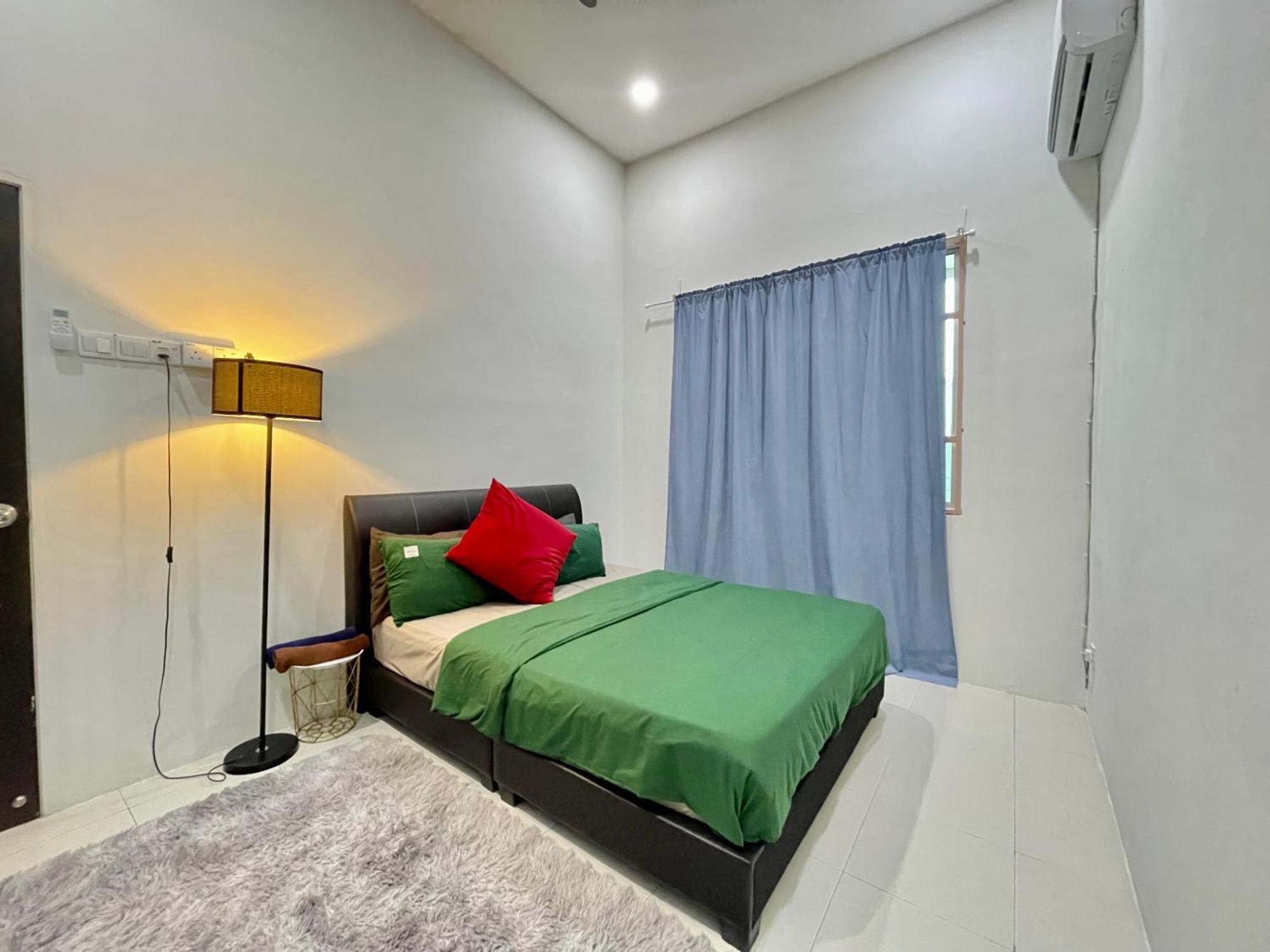 Comfort 36 Entire House At Alma Bukit Mertajam Esterno foto