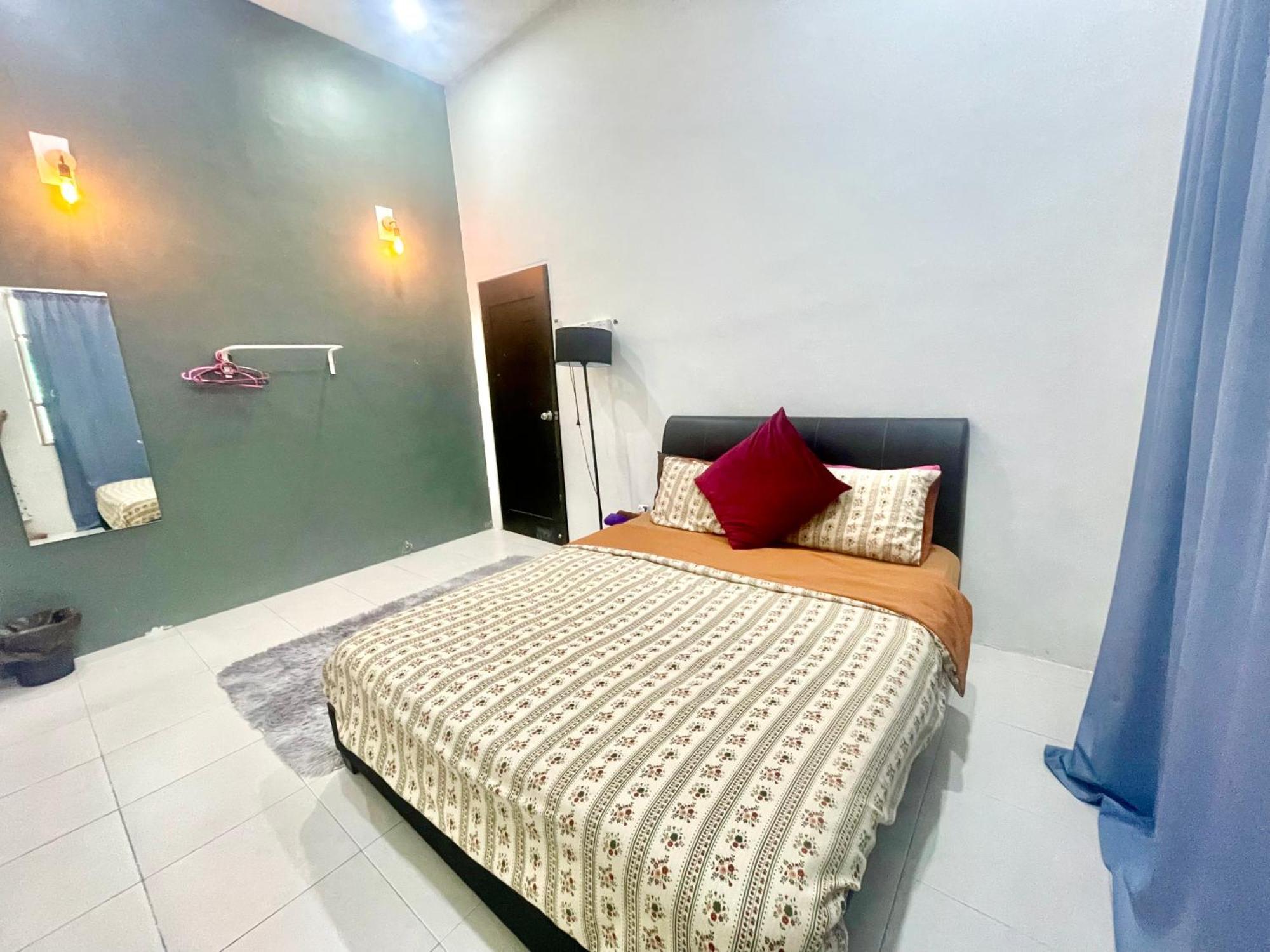 Comfort 36 Entire House At Alma Bukit Mertajam Esterno foto
