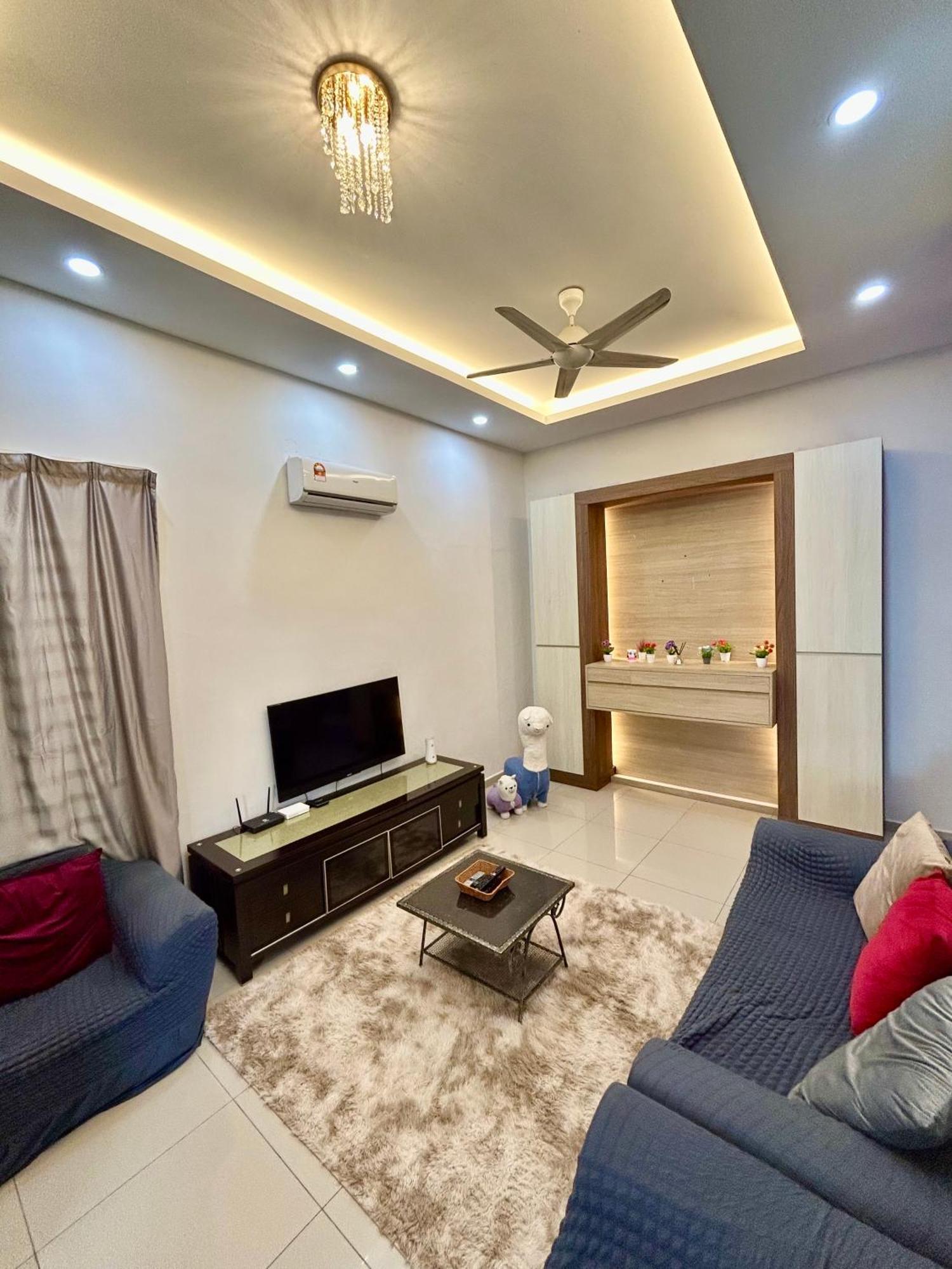 Comfort 36 Entire House At Alma Bukit Mertajam Esterno foto